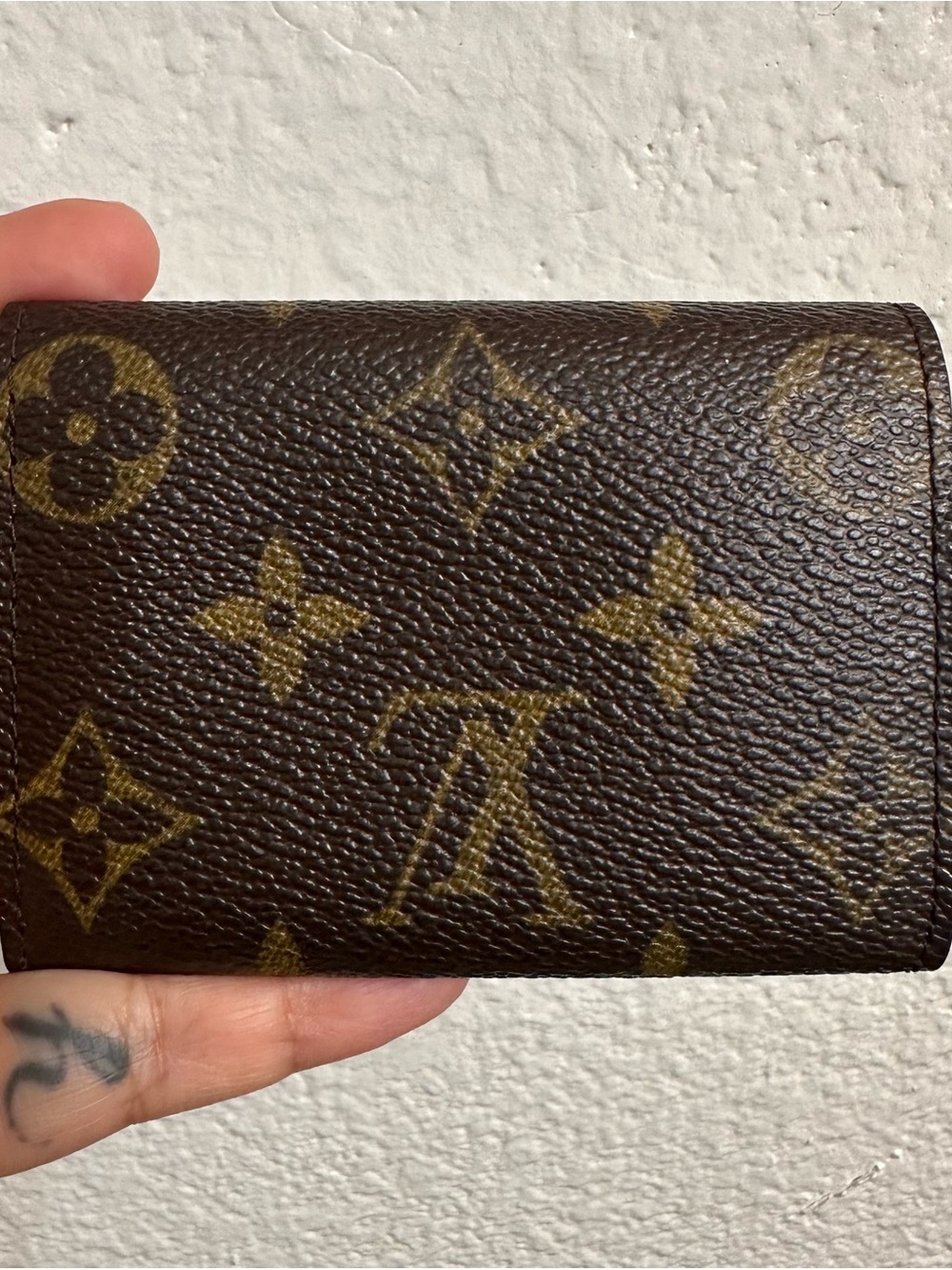 Louis Vuitton Monogram Canvas Small Wallet - Picture 4 of 12